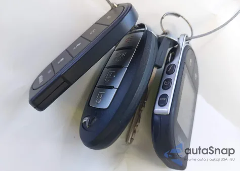 2014 Infiniti Q50 Premium из США, поврежденный, VIN JN1BV7AP3EM679392